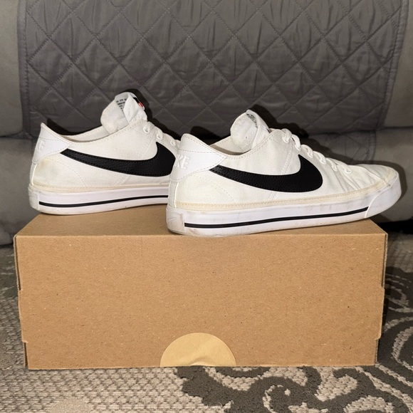 NikeCourt Legacy Canvas 'White Black' Men’s Shoes - Picture 4 of 8